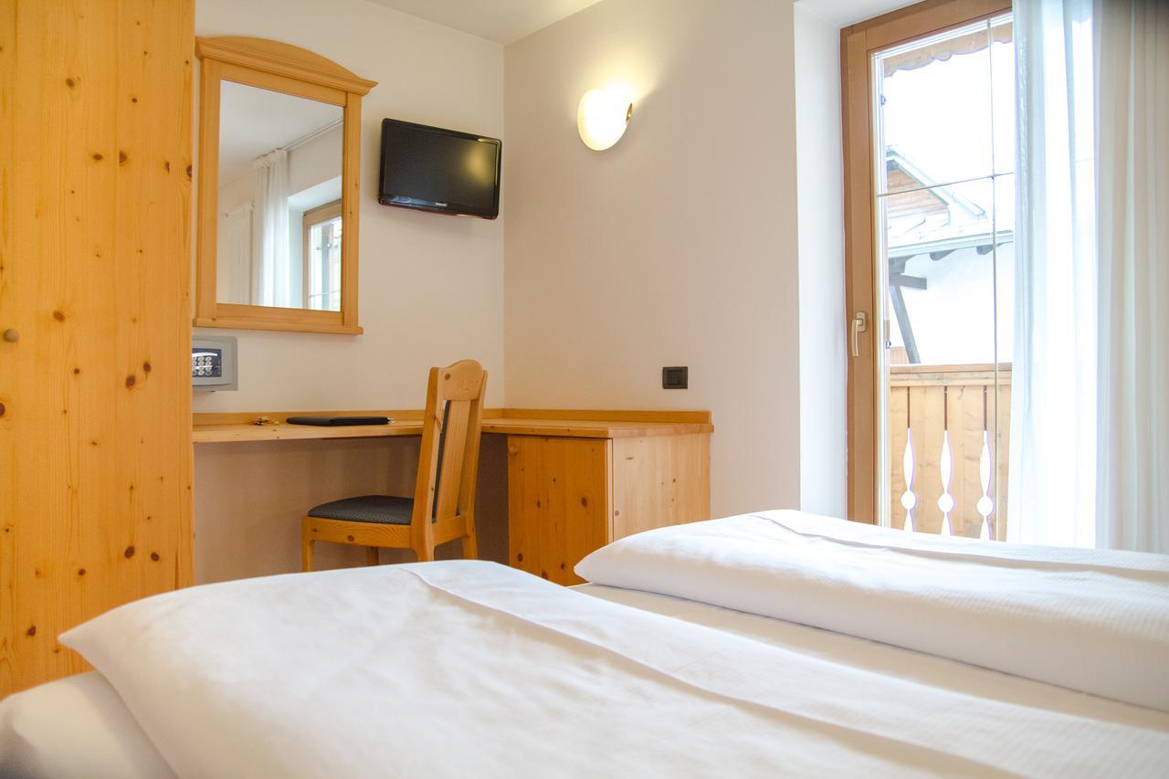 Hotel Genzianella Ziano di Fiemme Exteriér fotografie
