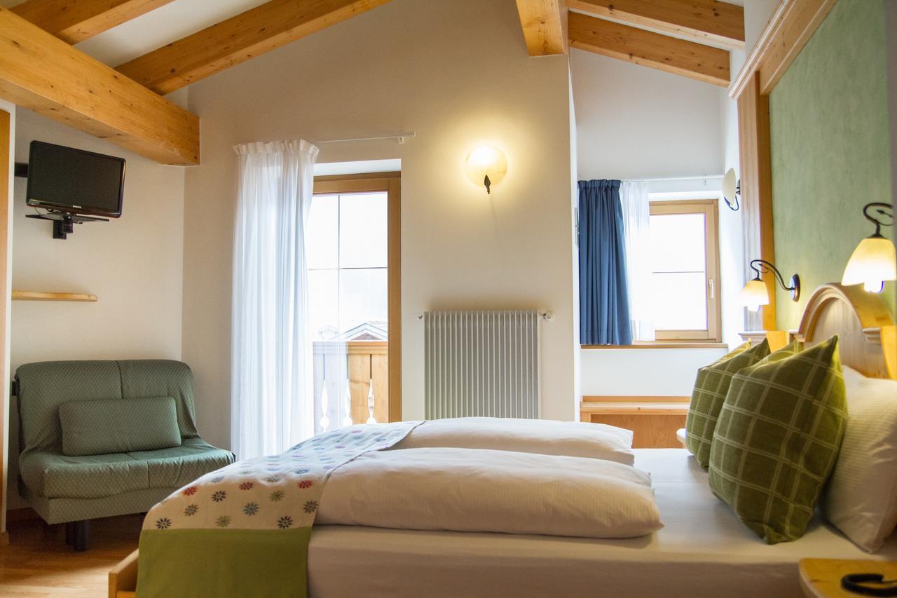 Hotel Genzianella Ziano di Fiemme Exteriér fotografie