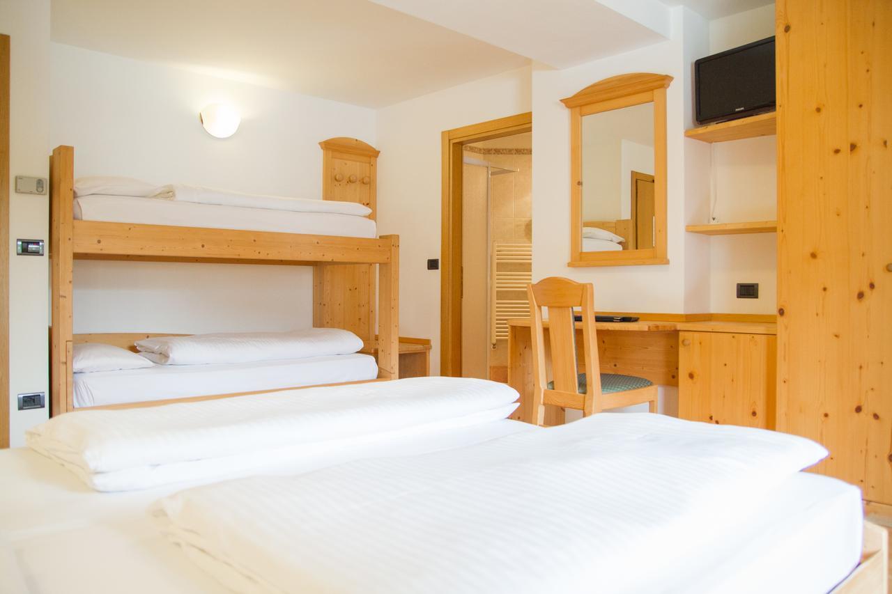 Hotel Genzianella Ziano di Fiemme Exteriér fotografie